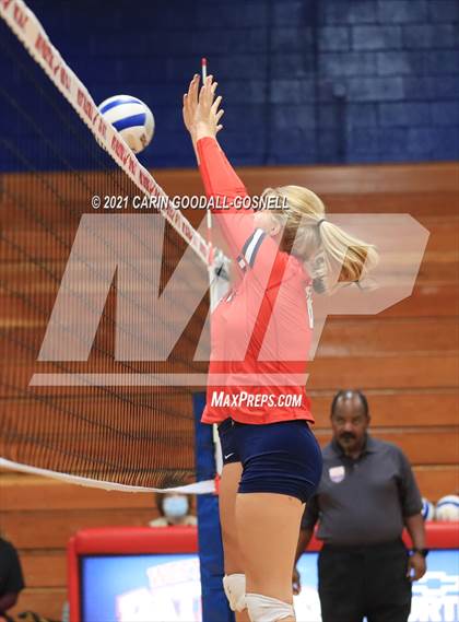 Thumbnail 3 in Dixon @ West Carteret photogallery.