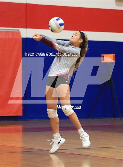 Thumbnail 3 in Dixon @ West Carteret photogallery.