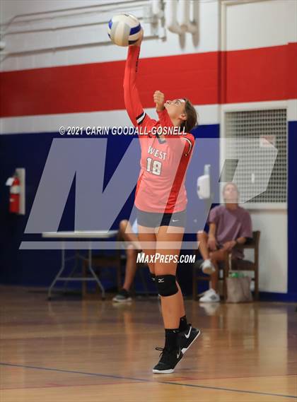 Thumbnail 1 in Dixon @ West Carteret photogallery.