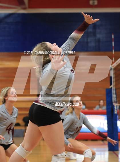 Thumbnail 2 in Dixon @ West Carteret photogallery.
