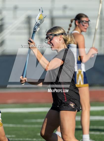 Thumbnail 3 in Oaks Christian vs Dos Pueblos (CIF-SS D2 Semi-Finals) photogallery.