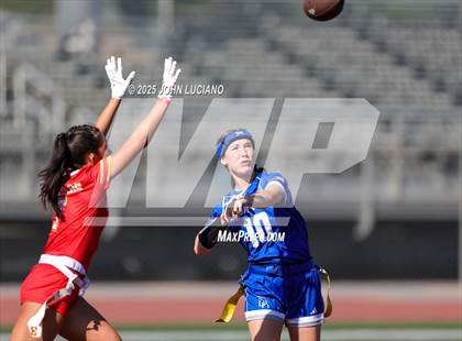 Thumbnail 2 in Mission Viejo vs. Dana Hills photogallery.