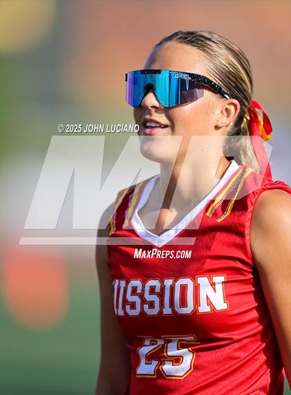 Thumbnail 1 in Mission Viejo vs. Dana Hills photogallery.
