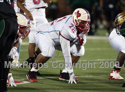 Thumbnail 3 in De Soto vs. Skyline (Texas 5A Region II Area Playoffs) photogallery.
