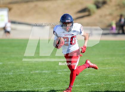 Thumbnail 1 in Great Oak @ Serrano photogallery.