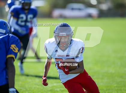 Thumbnail 2 in Great Oak @ Serrano photogallery.