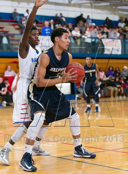 Thumbnail 3 in Arlington vs Bartlett photogallery.