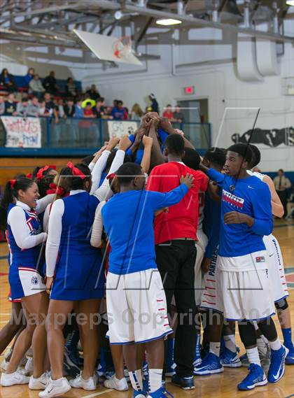 Thumbnail 1 in Arlington vs Bartlett photogallery.
