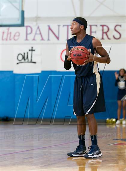 Thumbnail 2 in Arlington vs Bartlett photogallery.