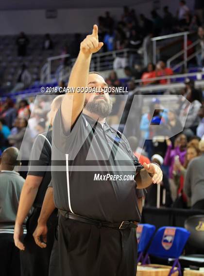 Thumbnail 2 in Greene Central vs. Clinton (NCHSAA 2A Regional Playoff) photogallery.
