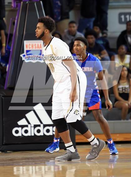 Thumbnail 3 in Greene Central vs. Clinton (NCHSAA 2A Regional Playoff) photogallery.
