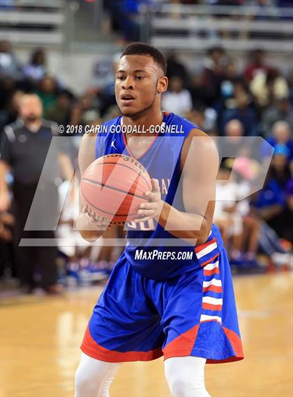 Thumbnail 2 in Greene Central vs. Clinton (NCHSAA 2A Regional Playoff) photogallery.