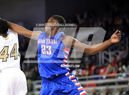 Thumbnail 2 in Greene Central vs. Clinton (NCHSAA 2A Regional Playoff) photogallery.
