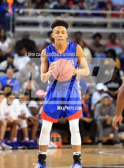Thumbnail 2 in Greene Central vs. Clinton (NCHSAA 2A Regional Playoff) photogallery.