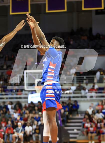 Thumbnail 3 in Greene Central vs. Clinton (NCHSAA 2A Regional Playoff) photogallery.
