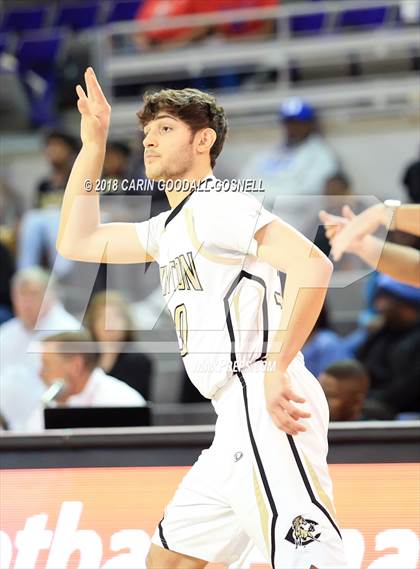 Thumbnail 1 in Greene Central vs. Clinton (NCHSAA 2A Regional Playoff) photogallery.