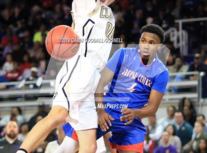 Thumbnail 2 in Greene Central vs. Clinton (NCHSAA 2A Regional Playoff) photogallery.