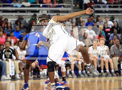 Thumbnail 1 in Greene Central vs. Clinton (NCHSAA 2A Regional Playoff) photogallery.
