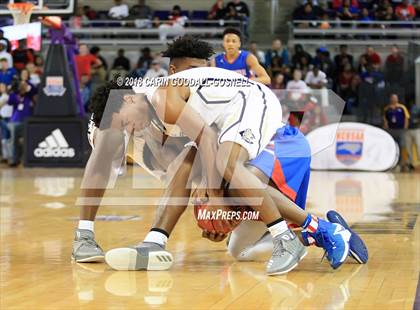 Thumbnail 2 in Greene Central vs. Clinton (NCHSAA 2A Regional Playoff) photogallery.