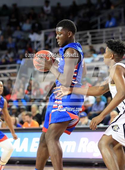 Thumbnail 2 in Greene Central vs. Clinton (NCHSAA 2A Regional Playoff) photogallery.