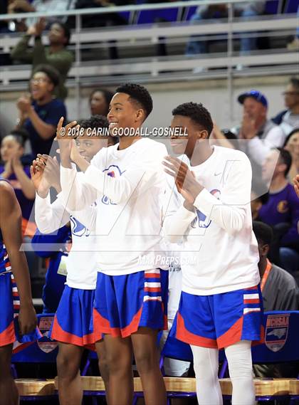 Thumbnail 1 in Greene Central vs. Clinton (NCHSAA 2A Regional Playoff) photogallery.