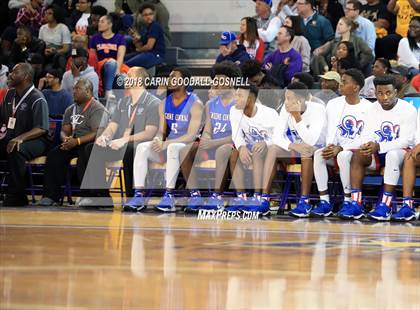Thumbnail 2 in Greene Central vs. Clinton (NCHSAA 2A Regional Playoff) photogallery.