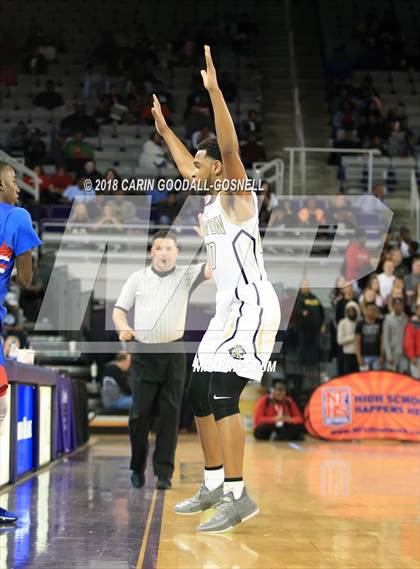 Thumbnail 3 in Greene Central vs. Clinton (NCHSAA 2A Regional Playoff) photogallery.