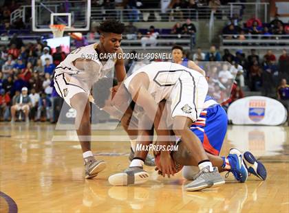 Thumbnail 3 in Greene Central vs. Clinton (NCHSAA 2A Regional Playoff) photogallery.