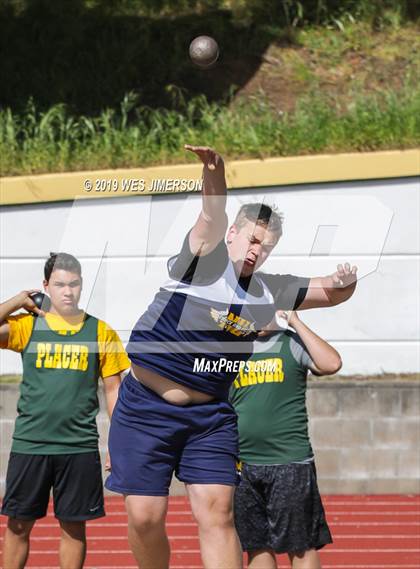 Thumbnail 2 in FVL Championships (Shot Put) photogallery.