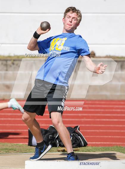 Thumbnail 2 in FVL Championships (Shot Put) photogallery.