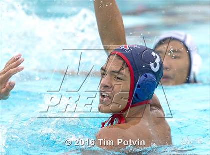 Thumbnail 2 in Redlands vs. King photogallery.