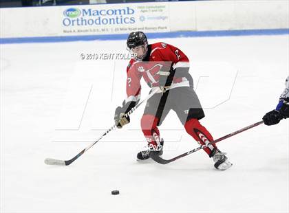 Thumbnail 2 in Romeo @ Utica Eisenhower photogallery.