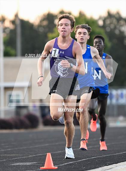 Thumbnail 2 in Ballantyne Annual Twilight 3200 Distance Meet photogallery.