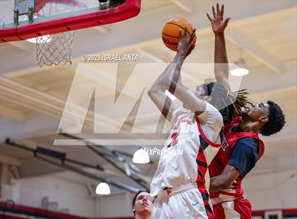 Thumbnail 2 in Jacksonville @ Seventy-First (NCHSAA 3A 1st Round) photogallery.