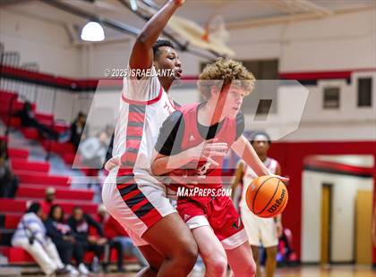 Thumbnail 3 in Jacksonville @ Seventy-First (NCHSAA 3A 1st Round) photogallery.