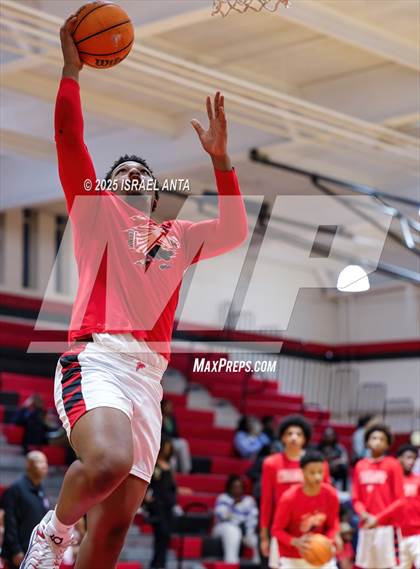 Thumbnail 3 in Jacksonville @ Seventy-First (NCHSAA 3A 1st Round) photogallery.