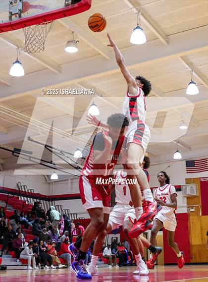 Thumbnail 3 in Jacksonville @ Seventy-First (NCHSAA 3A 1st Round) photogallery.