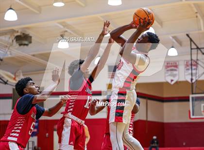 Thumbnail 3 in Jacksonville @ Seventy-First (NCHSAA 3A 1st Round) photogallery.