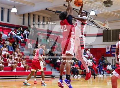 Thumbnail 1 in Jacksonville @ Seventy-First (NCHSAA 3A 1st Round) photogallery.