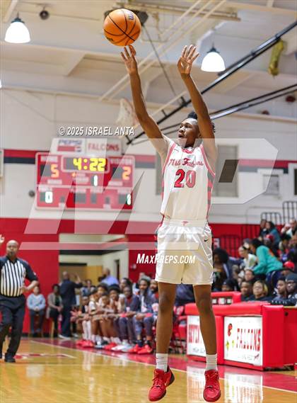 Thumbnail 1 in Jacksonville @ Seventy-First (NCHSAA 3A 1st Round) photogallery.