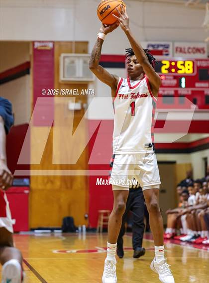 Thumbnail 1 in Jacksonville @ Seventy-First (NCHSAA 3A 1st Round) photogallery.
