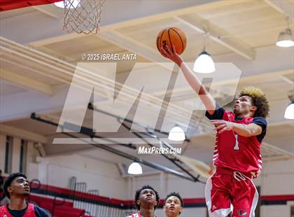 Thumbnail 1 in Jacksonville @ Seventy-First (NCHSAA 3A 1st Round) photogallery.