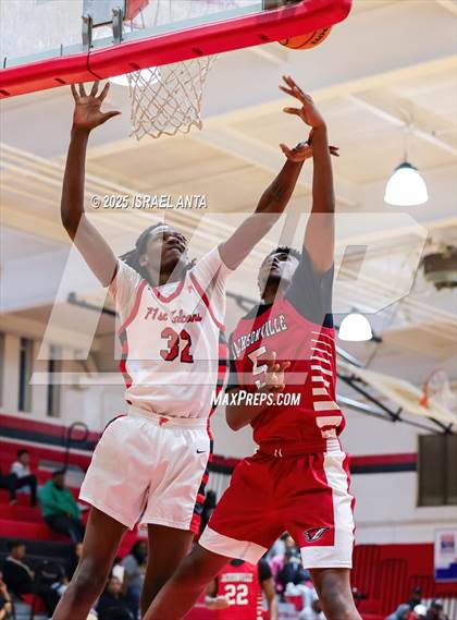 Thumbnail 3 in Jacksonville @ Seventy-First (NCHSAA 3A 1st Round) photogallery.