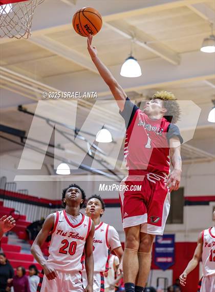 Thumbnail 1 in Jacksonville @ Seventy-First (NCHSAA 3A 1st Round) photogallery.
