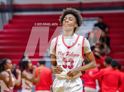 Thumbnail 2 in Jacksonville @ Seventy-First (NCHSAA 3A 1st Round) photogallery.