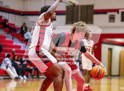 Thumbnail 2 in Jacksonville @ Seventy-First (NCHSAA 3A 1st Round) photogallery.