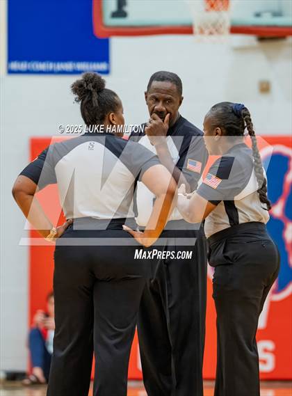 Thumbnail 2 in South Cobb @ Dunwoody photogallery.