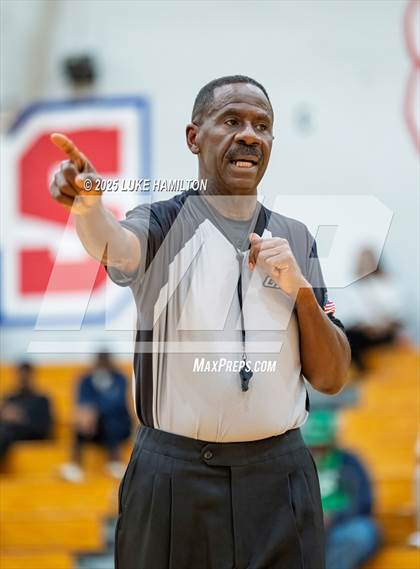 Thumbnail 2 in South Cobb @ Dunwoody photogallery.