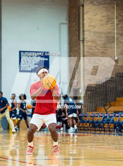 Thumbnail 1 in South Cobb @ Dunwoody photogallery.