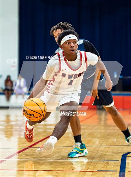 Thumbnail 2 in South Cobb @ Dunwoody photogallery.